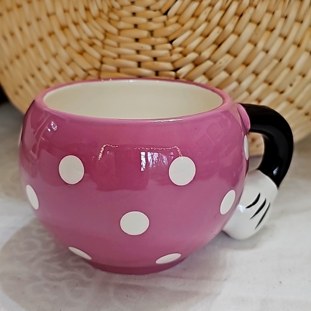 Disney Minnie Mouse Coffee Tea Mug Cup Collectible Drink-ware 15 oz.